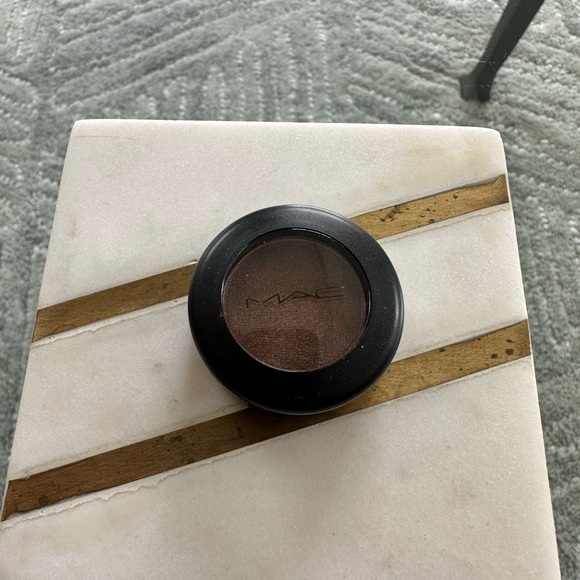 NEW MAC Woodwinked Eyeshadow! - Picture 3 of 5